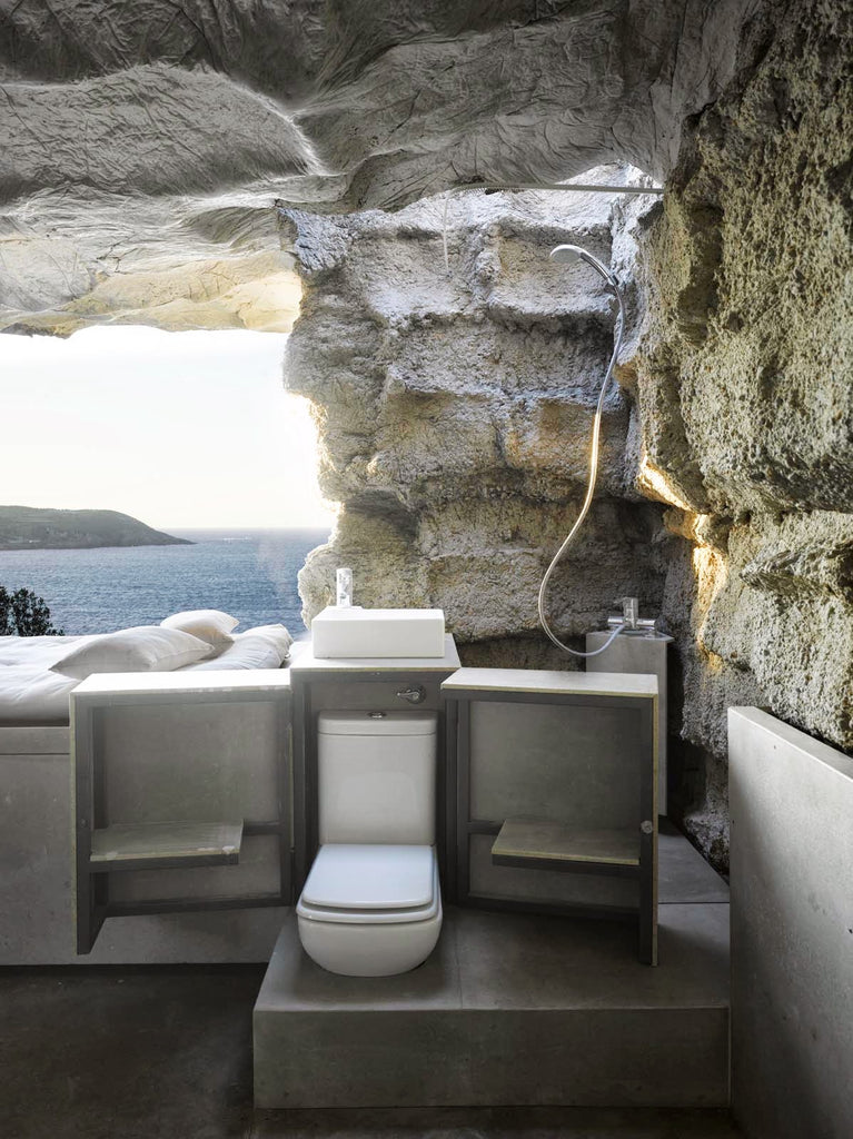 The “Truffle”—A Tiny House on the Coastline of Spain Built Using Concrete, Hay, & a Cow