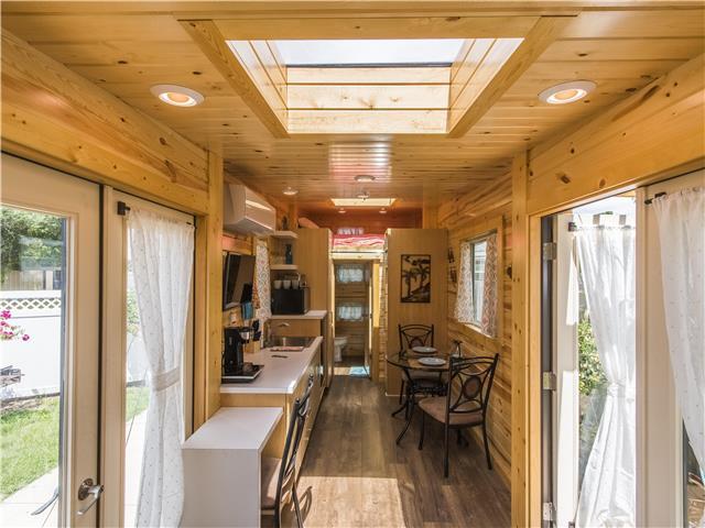 28’ “Dragonfly” Tiny House on Wheels by Utopian Villas