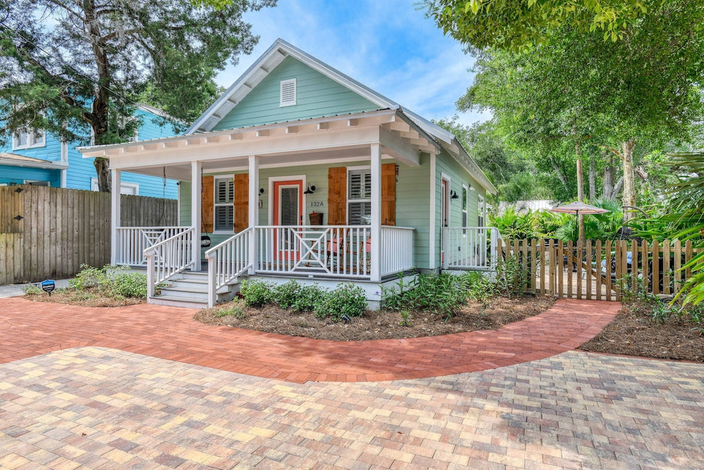 25 Tiny Houses in Florida For Rent on Airbnb & VRBO!