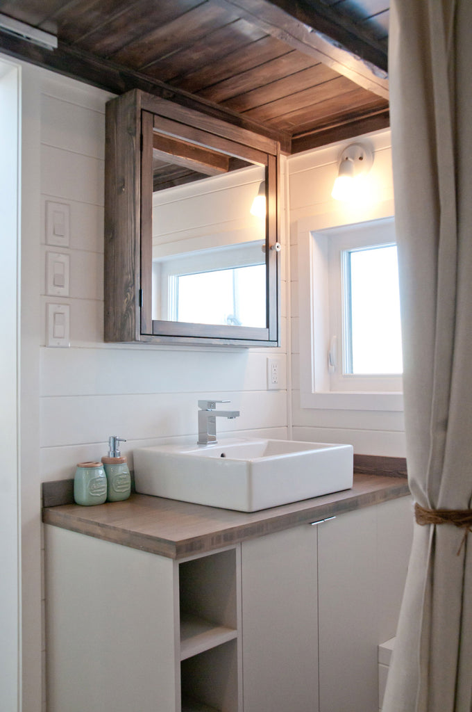 Sakura by Minimialiste Tiny Houses - Bathroom