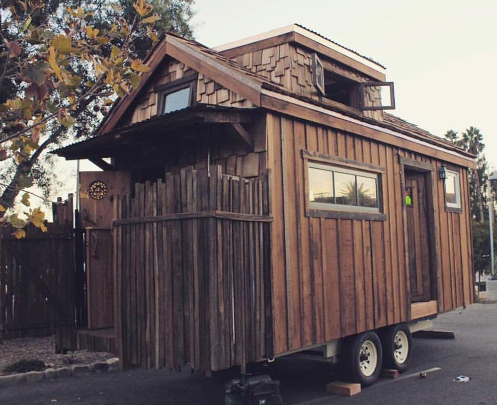 The 20' Prototype Build Tiny House on Wheels by Humble + Handcraft