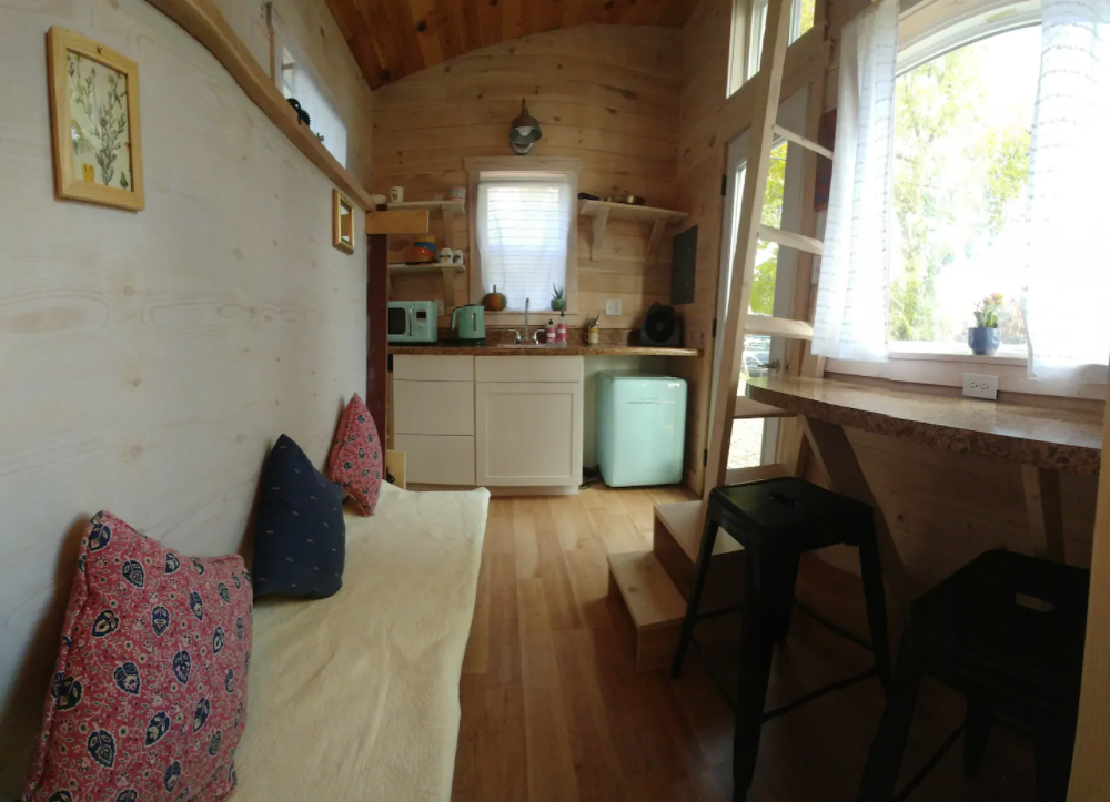 15 Tiny Houses in Idaho You Can Rent on Airbnb in 2020!