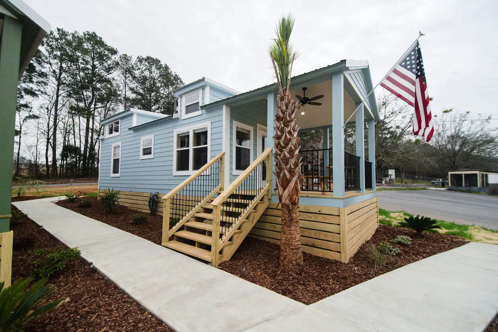 20 Tiny Houses in Alabama For Rent on Airbnb & VRBO!