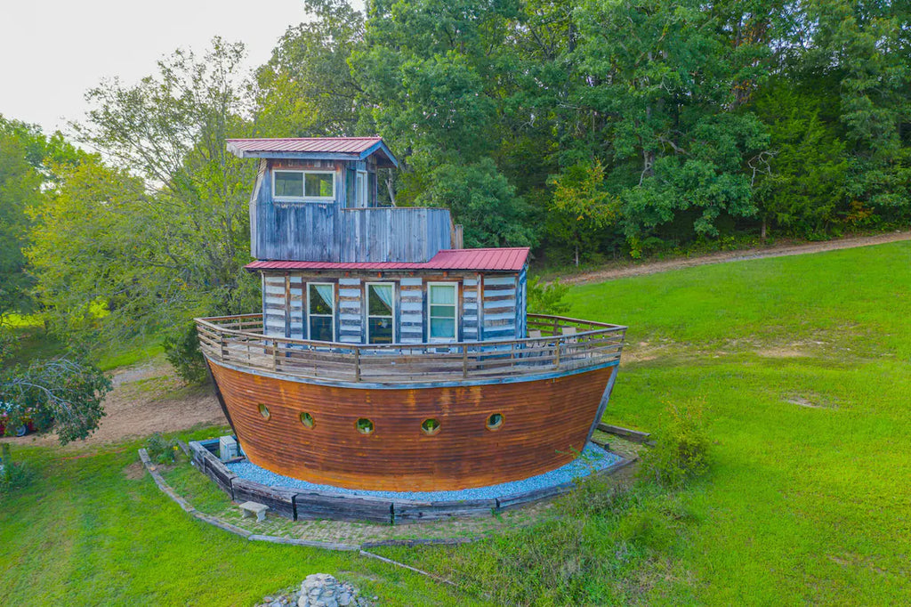 25 Tiny Houses in Tennessee For Rent on Airbnb & VRBO!