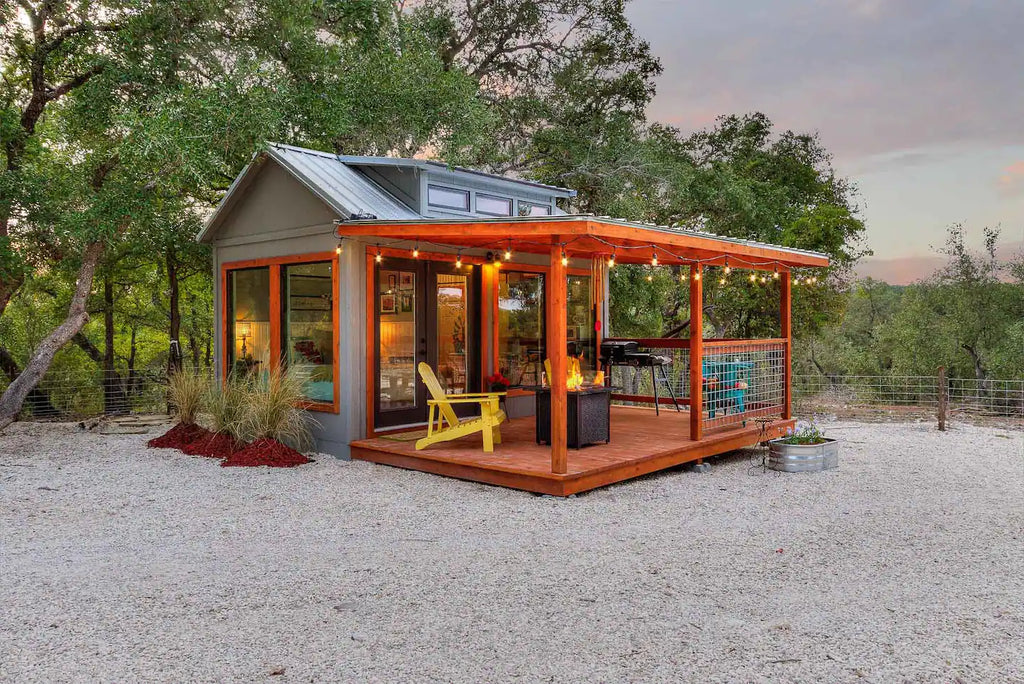 25 Tiny Houses in Texas For Rent on Airbnb & VRBO!