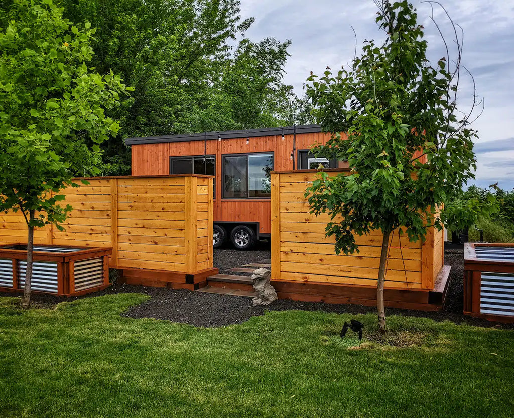 20 Tiny Houses in Oregon For Rent in Airbnb & VRBO!
