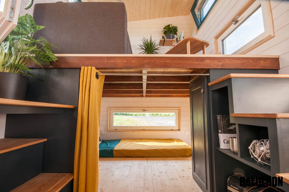 20' 'Valhalla" Tiny Home on Wheels by Tiny House Baluchon