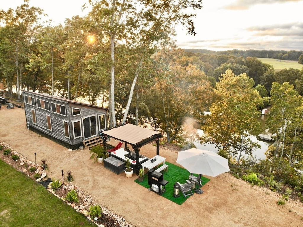 20 Tiny Houses in Alabama For Rent on Airbnb & VRBO!