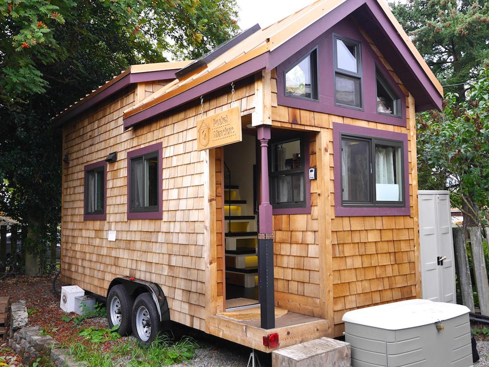 20’ “Maiden Mansion” Tiny House on Wheels by Pocket Mansions