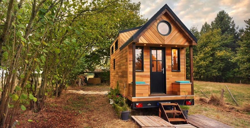 6m “Avonlea” Tiny Home on Wheels by Tiny House Baluchon