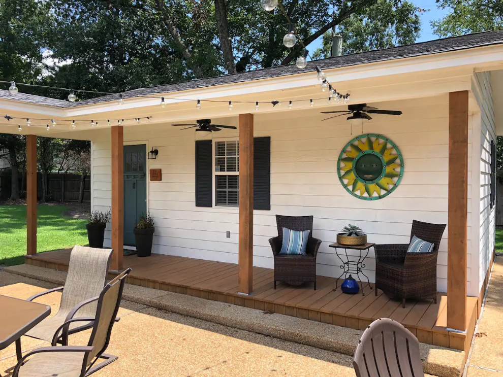 9 Tiny Houses in Mississippi You Can Rent on Airbnb in 2020!