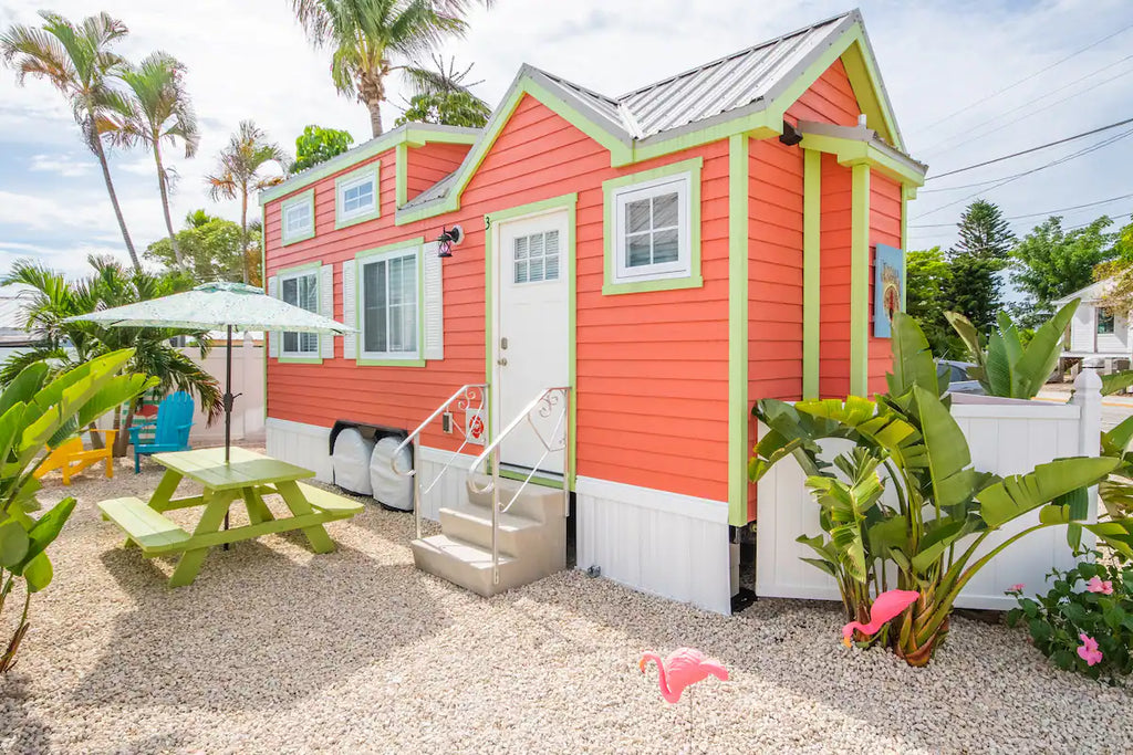 25 Tiny Houses in Florida For Rent on Airbnb & VRBO!