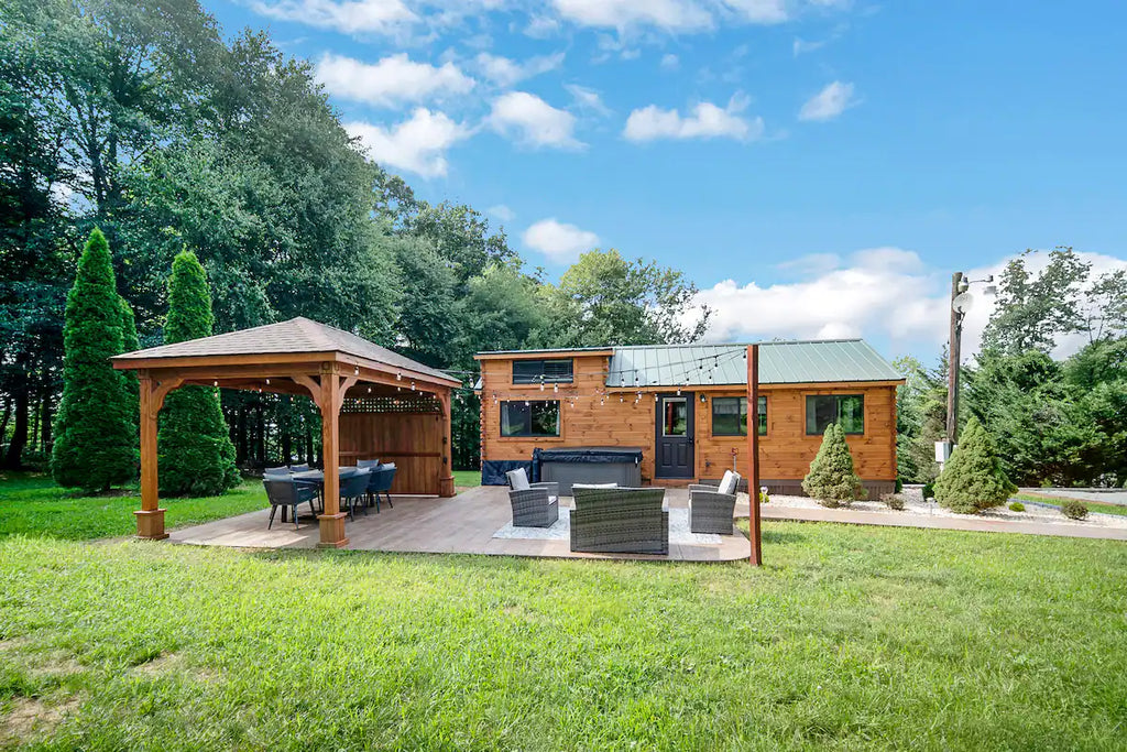 20 Tiny Houses in Pennsylvania For Rent on Airbnb & VRBO!