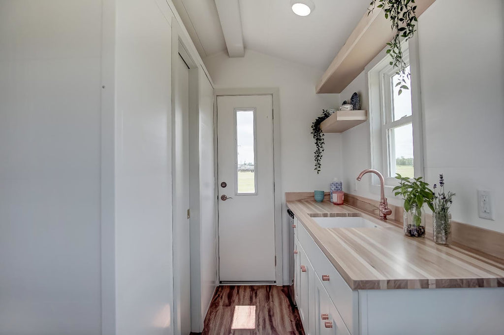 The “Nugget”—An Adorable 100-sqft Tiny House by Modern Tiny Living