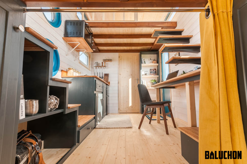 20' 'Valhalla" Tiny Home on Wheels by Tiny House Baluchon