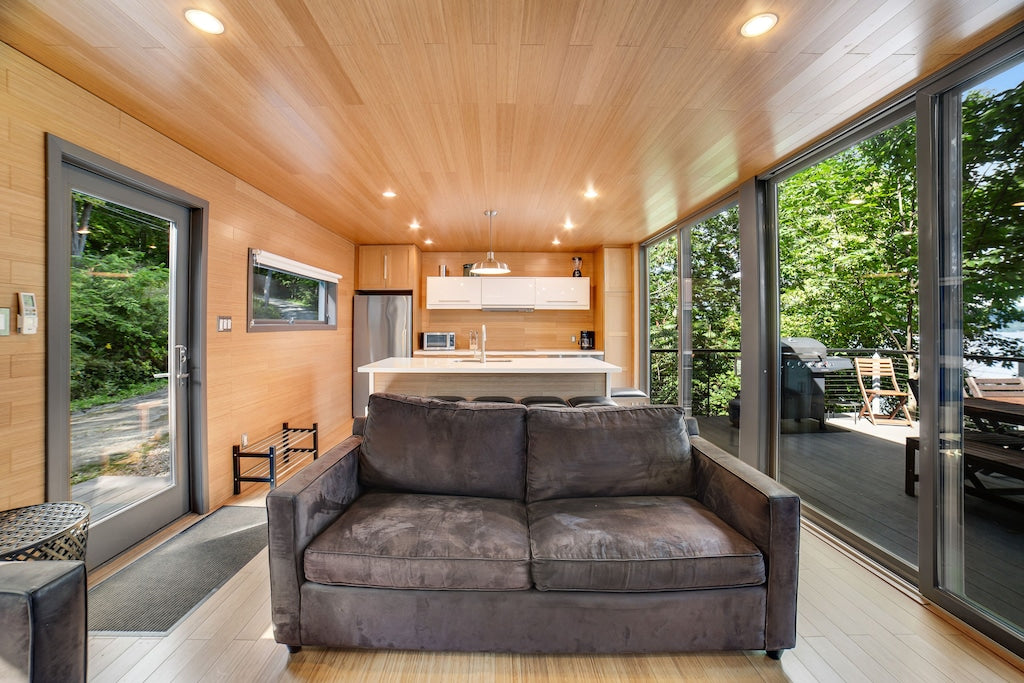 22 Tiny Houses in New York For Rent on Airbnb & VRBO!