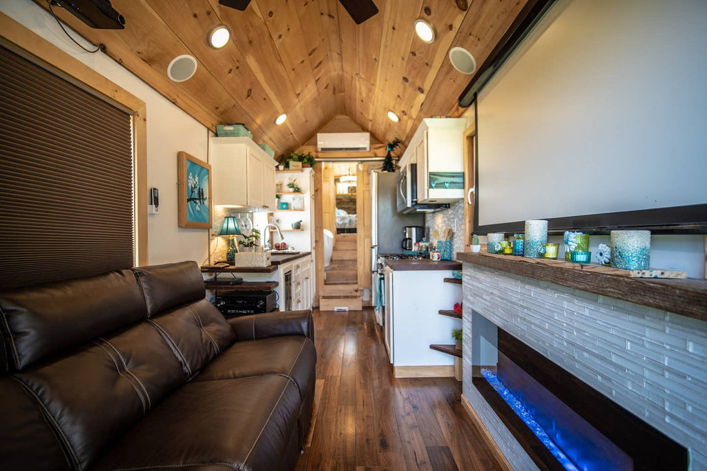 "Luxury 40" Gooseneck Tiny House on Wheels by Hummingbird Tiny Housing