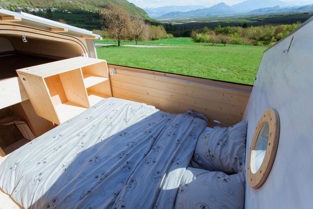 7.2m “Head in the Stars” Tiny House on Wheels by Optinid