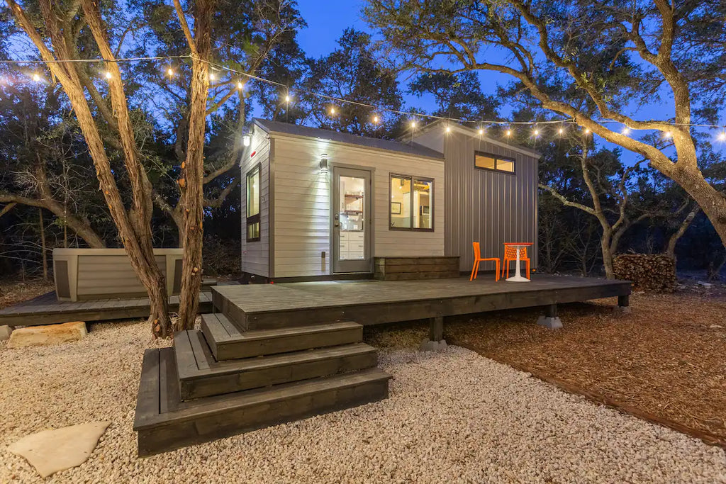 25 Tiny Houses in Texas For Rent on Airbnb & VRBO!