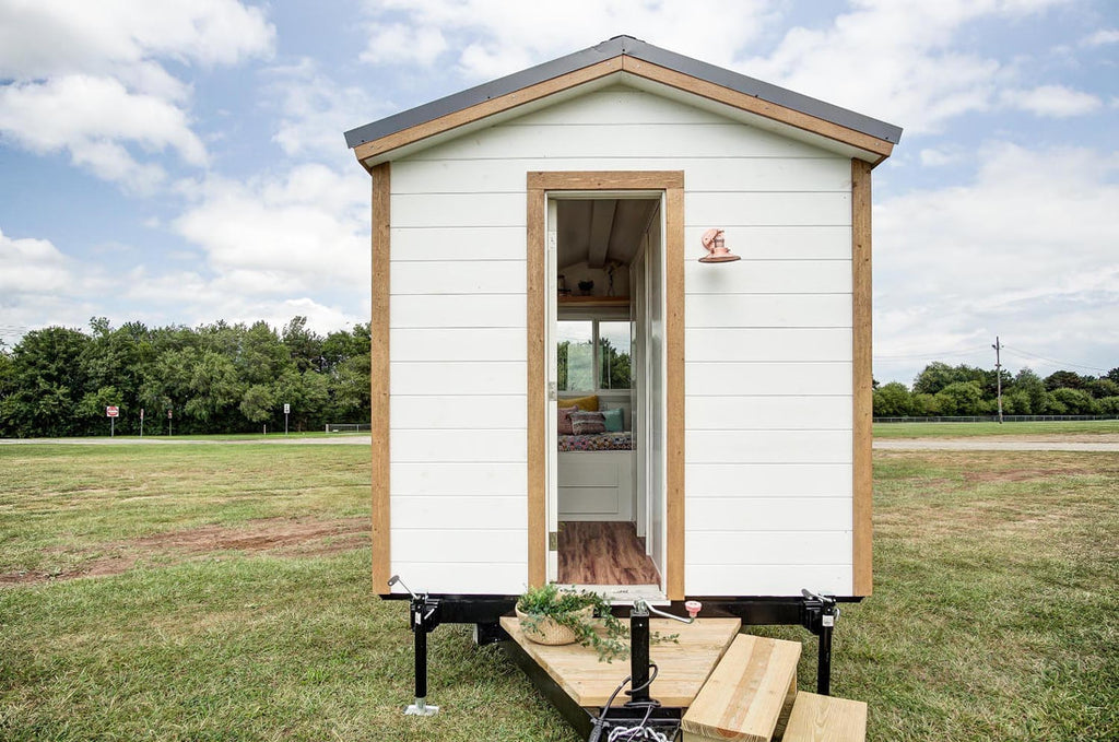 The “Nugget”—An Adorable 100-sqft Tiny House by Modern Tiny Living