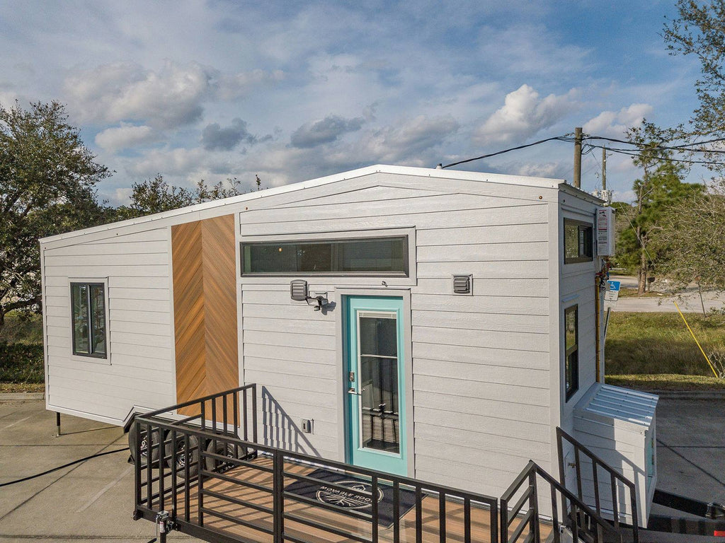 28' "Lindstrom" Tiny House on Wheels by Movable Roots