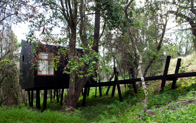 450sqft Casa Quebrada by UNarquitectura in Curacavi, Chile