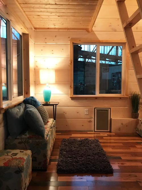 The “California Red”—A 26’ Tiny House on Wheels by Incredible Tiny Homes