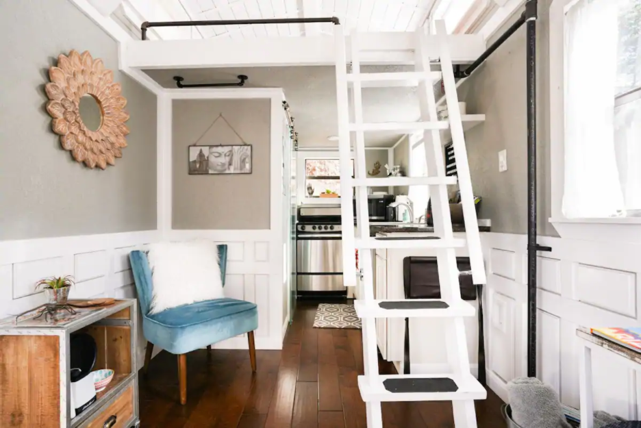 12 Tiny Houses in Arizona You Can Rent on Airbnb in 2020!