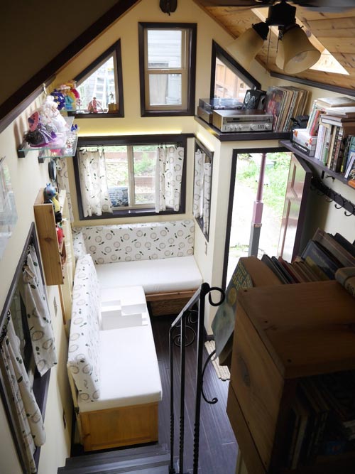 20’ “Maiden Mansion” Tiny House on Wheels by Pocket Mansions