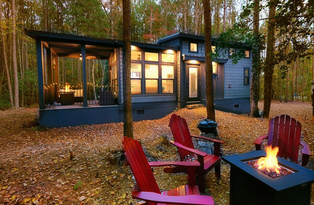 20 Tiny Houses in Alabama For Rent on Airbnb & VRBO!