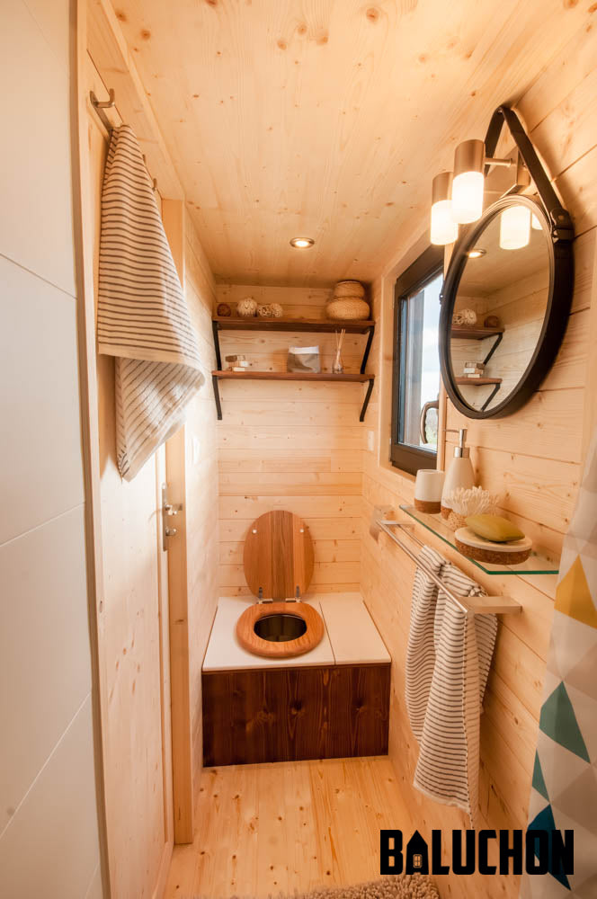 The Beautiful 20’ “Utopia” Tiny Home by Tiny House Baluchon