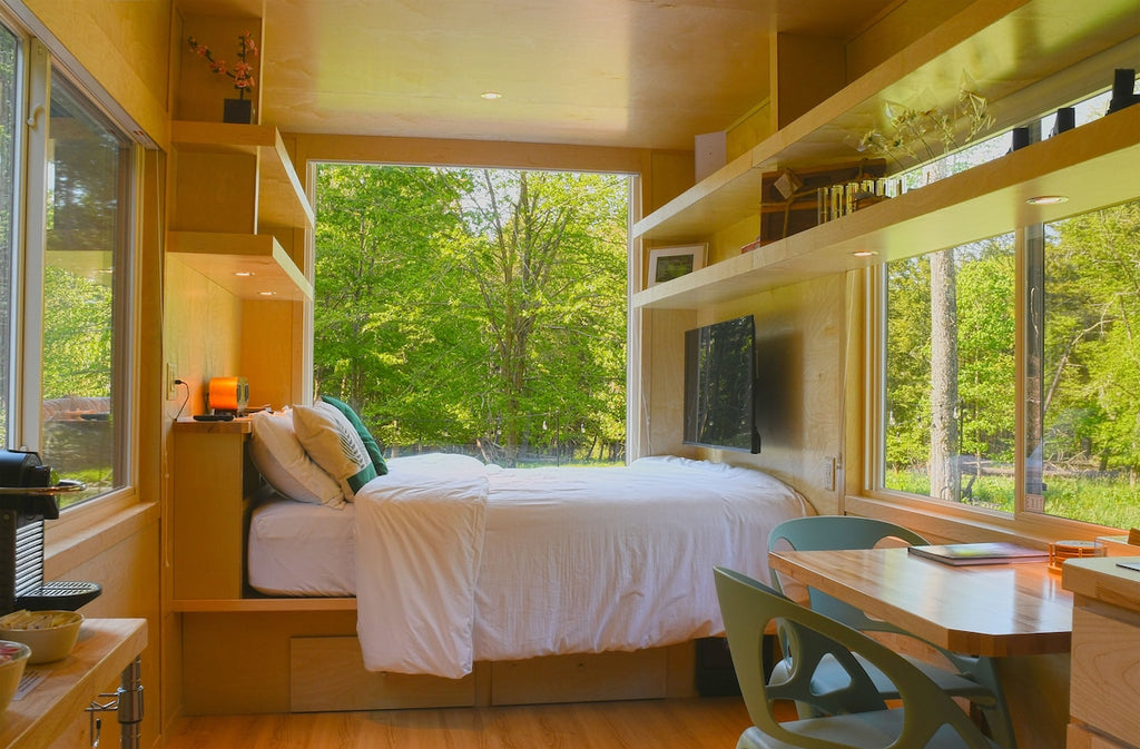 22 Tiny Houses in New York For Rent on Airbnb & VRBO!