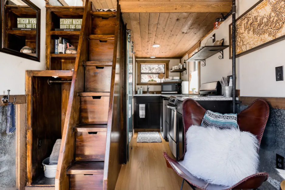 12 Tiny Houses in Arizona You Can Rent on Airbnb in 2020!