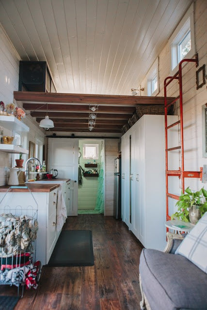 306-sqft Scandinavian-Style Tiny House in Portland, Oregon