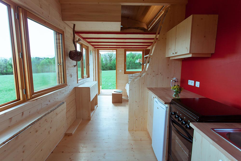 7.2m “Head in the Stars” Tiny House on Wheels by Optinid