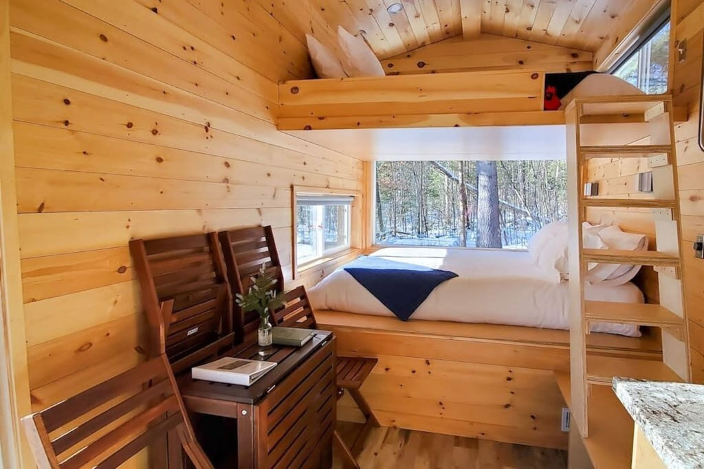 18 Tiny Houses in New Hampshire For Rent on Airbnb & VRBO!