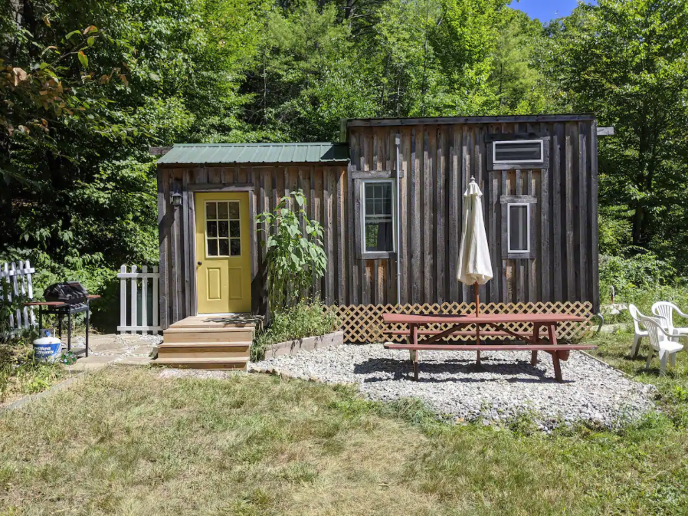 10 Tiny  Houses  in New  Hampshire  You Can Rent on Airbnb  in 