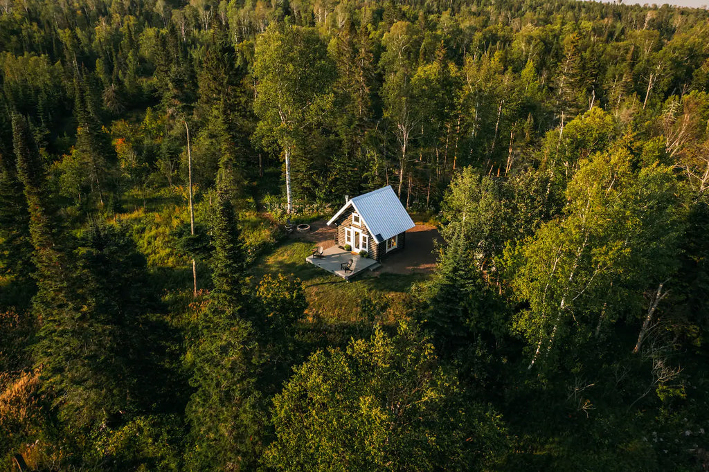 20 Tiny Houses in Minnesota For Rent on Airbnb & VRBO!