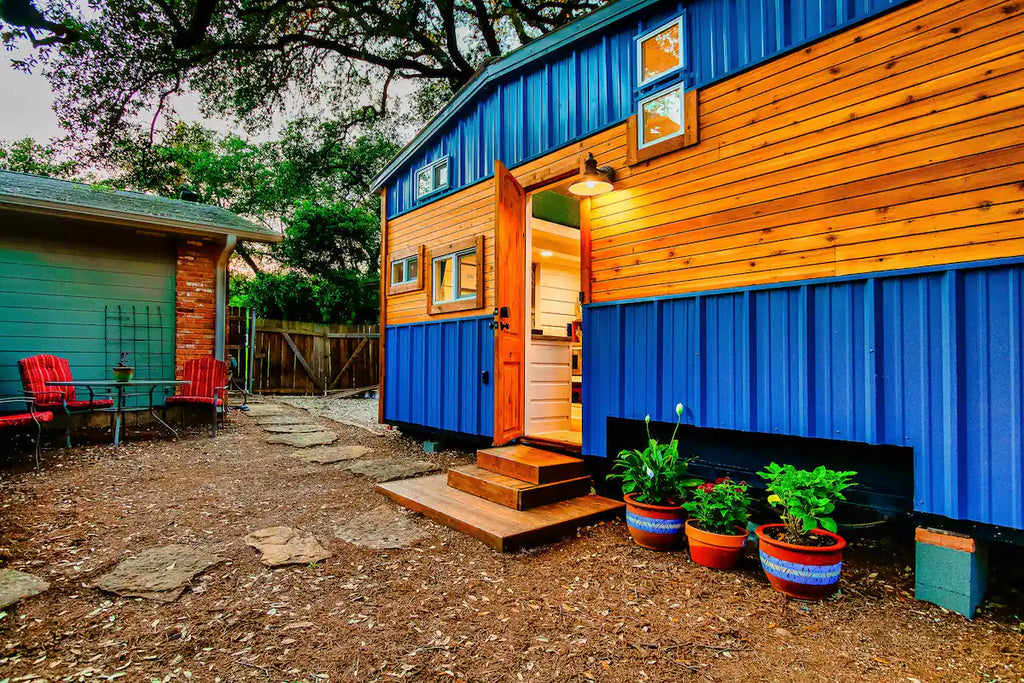 25 Tiny Houses in Texas For Rent on Airbnb & VRBO!