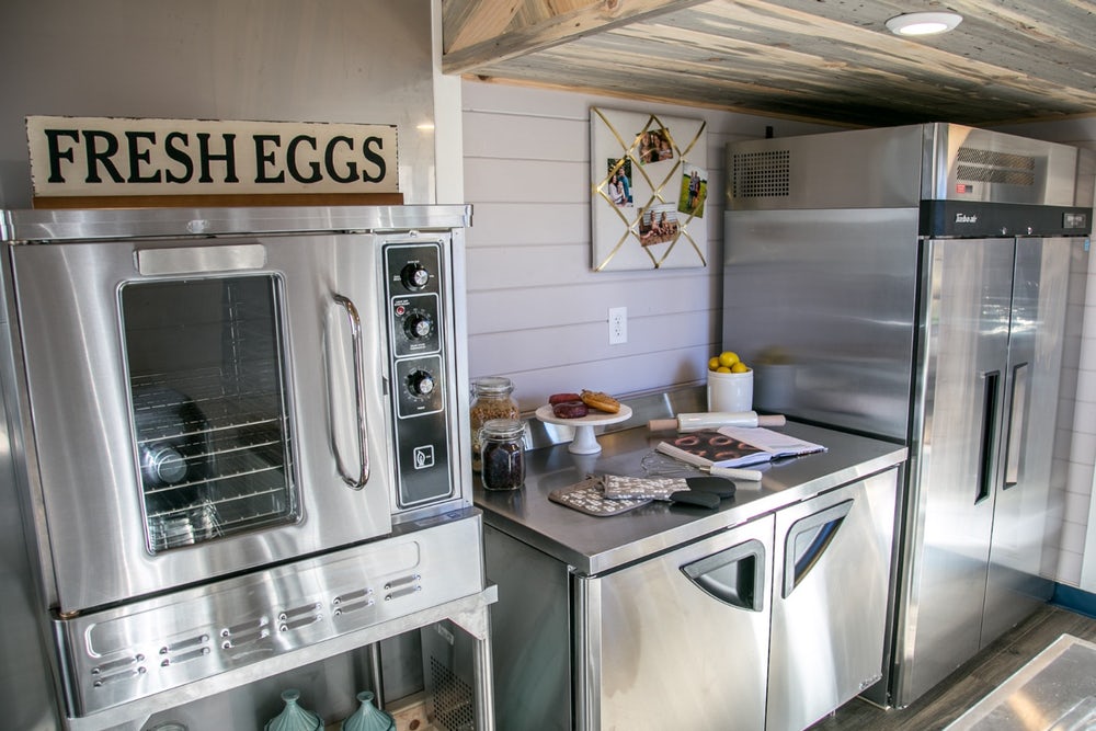 34’ “Kentucky Donut Shop” Bakery & Home on Wheels by Tiny Heirloom