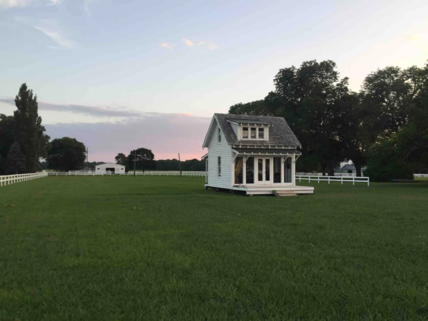 11 Tiny Houses in Virginia You Can Rent on Airbnb in 2020!