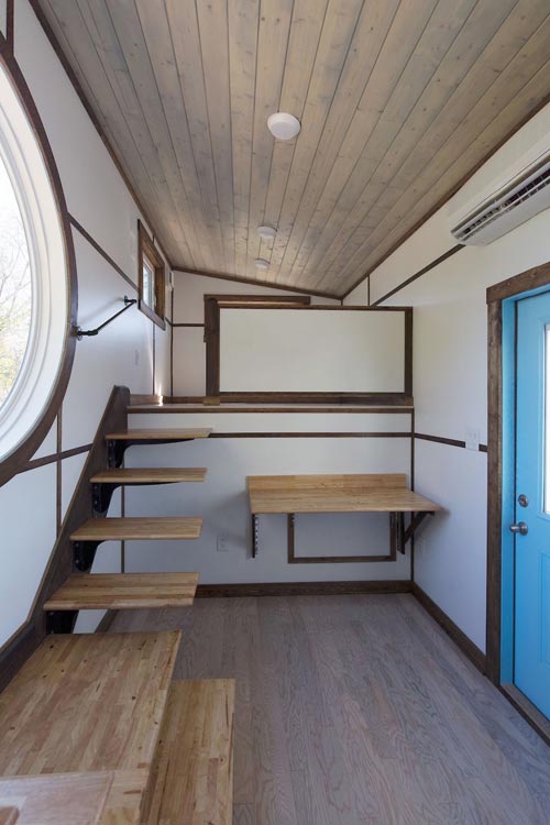 20’ Gooseneck “View” Tiny Home on Wheels by Tiny House Chattanooga