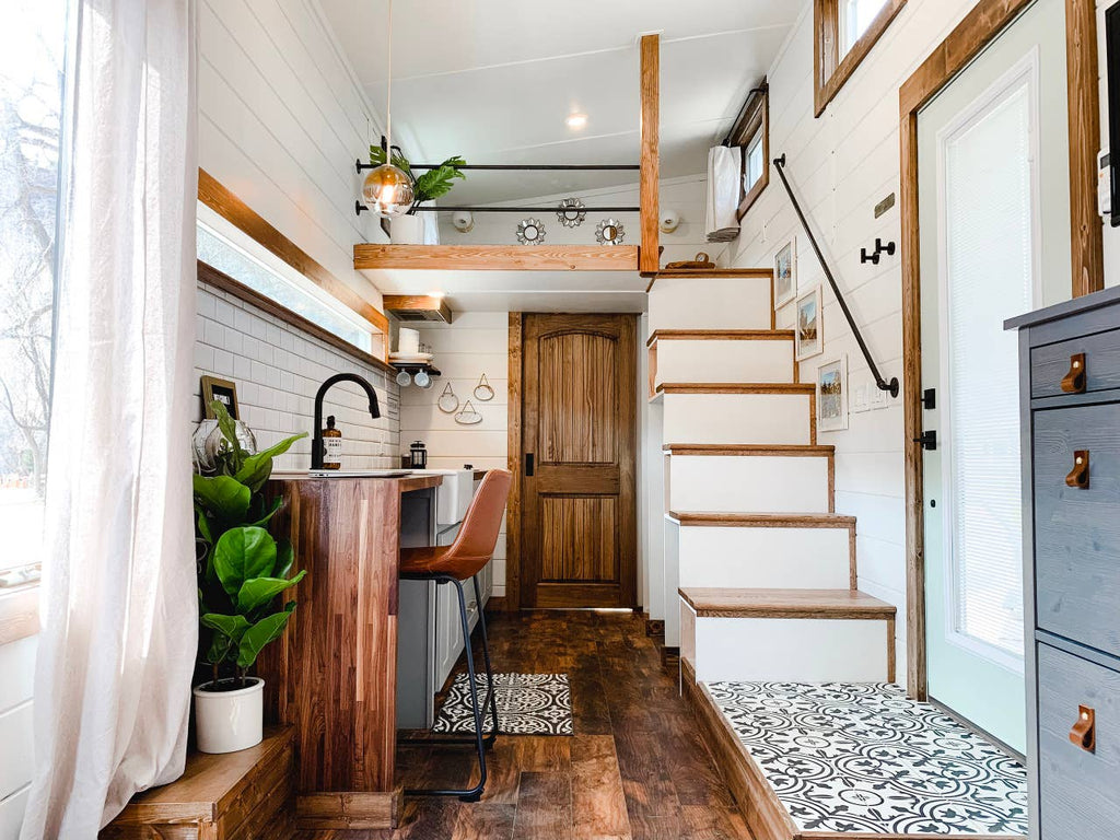 20 Tiny Houses in Colorado You Can Rent on Airbnb TODAY!