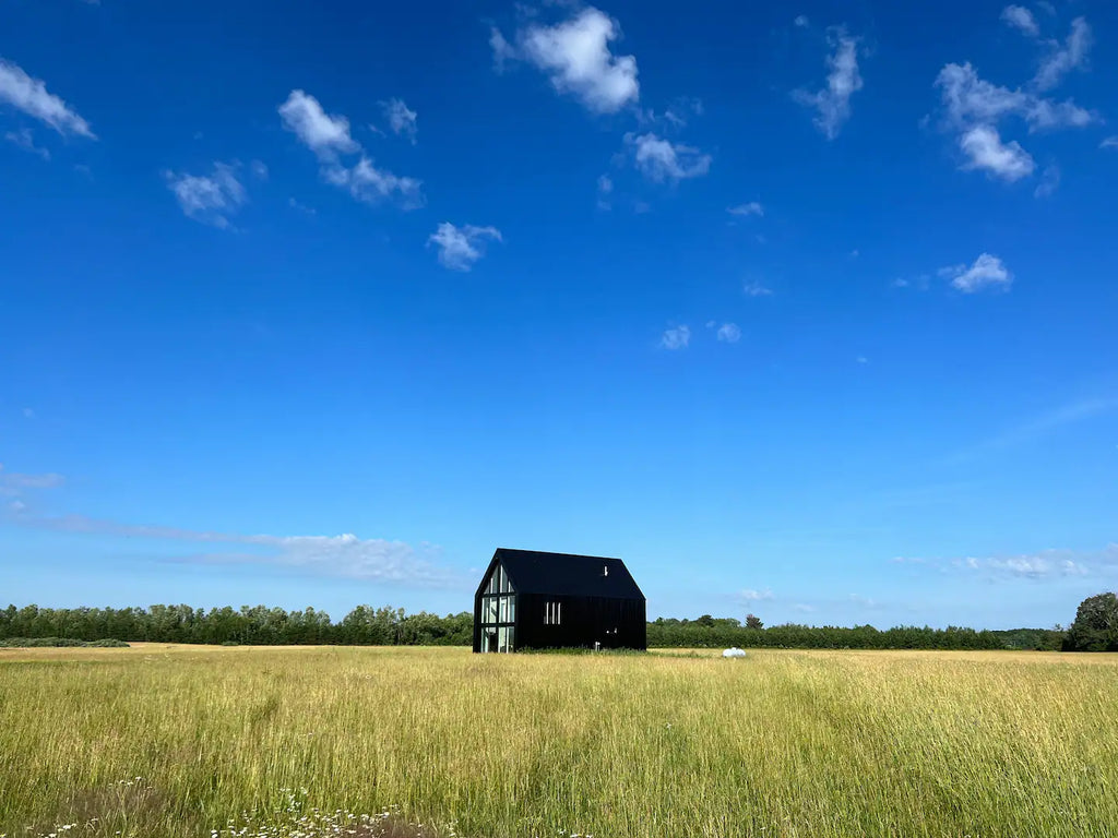 20 Tiny Houses in Minnesota For Rent on Airbnb & VRBO!