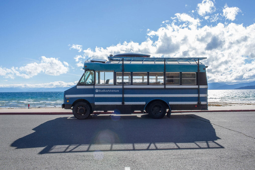 Blue Bus Adventure - Exterior at the beach