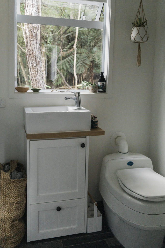 Building Tiny Auckland Composting Toilet