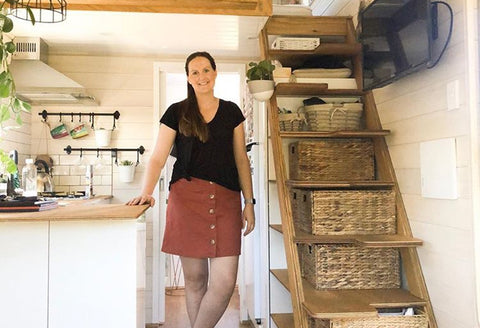 Girl in a Tiny House (@girlinatinyhouse)