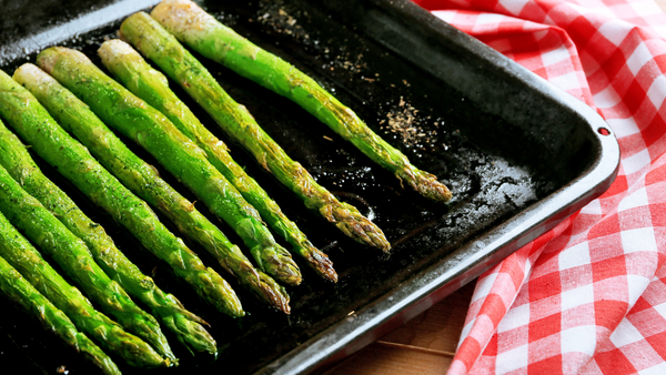 Cooked asparagus