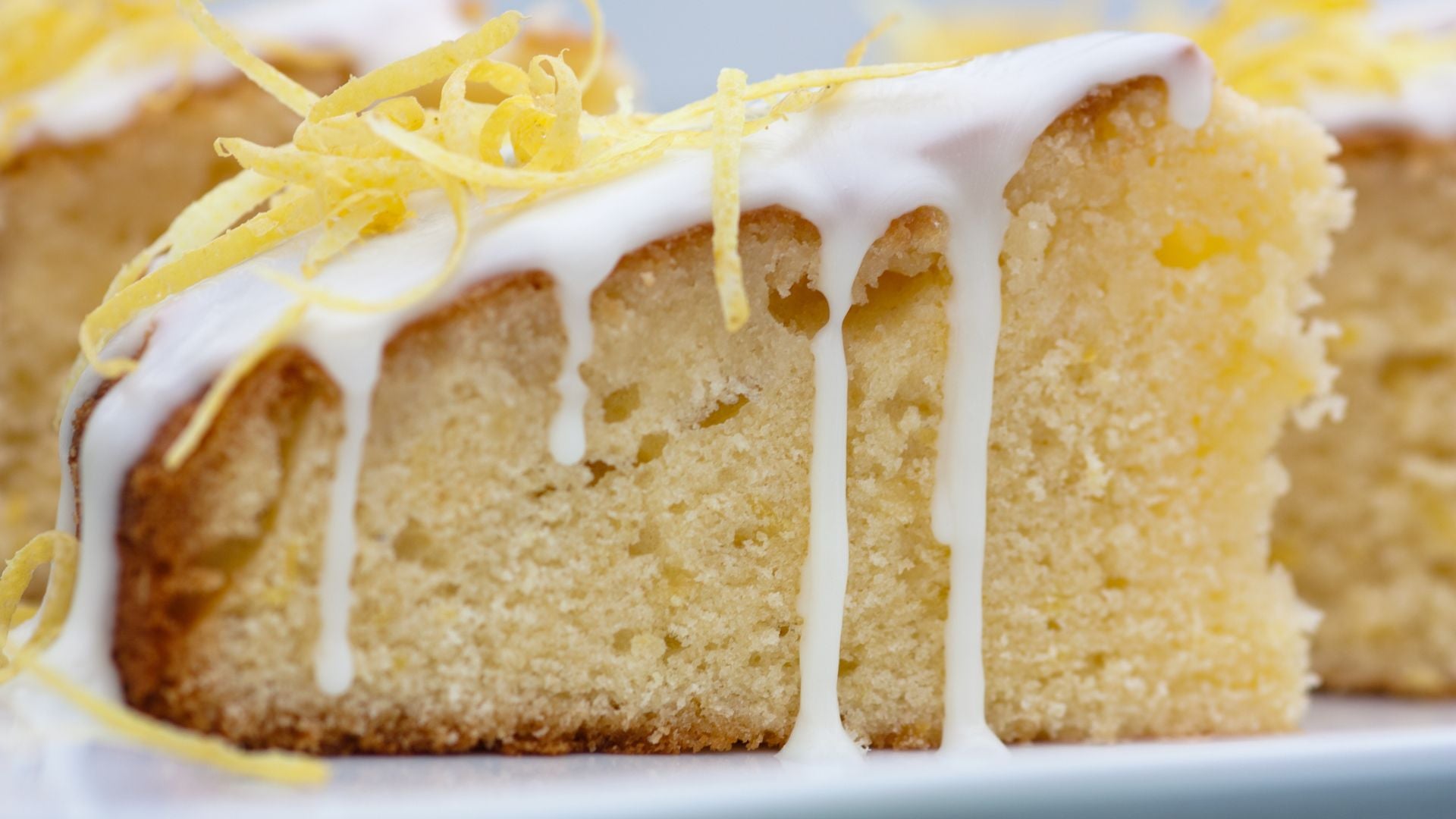 lemon-olive-oil-cake-with-lemon-zest-and-sweet-glaze