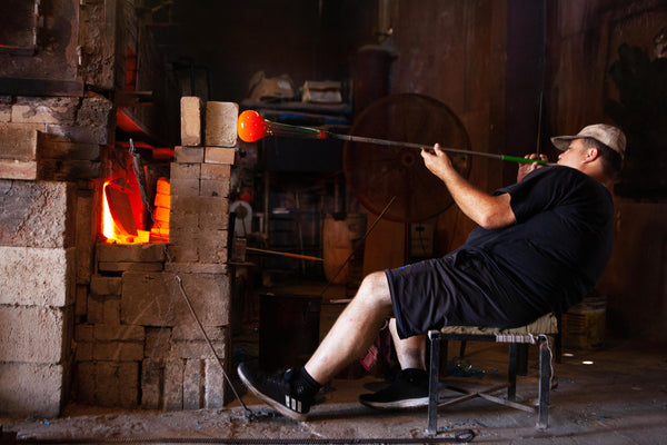 The glass-blowing artisans of the West Bank — Embrace the Middle East